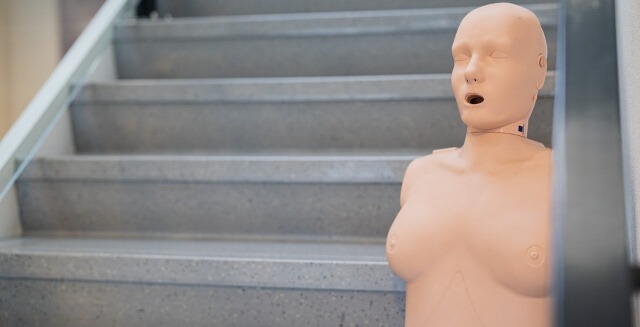 Close the Resuscitation Gap for Women